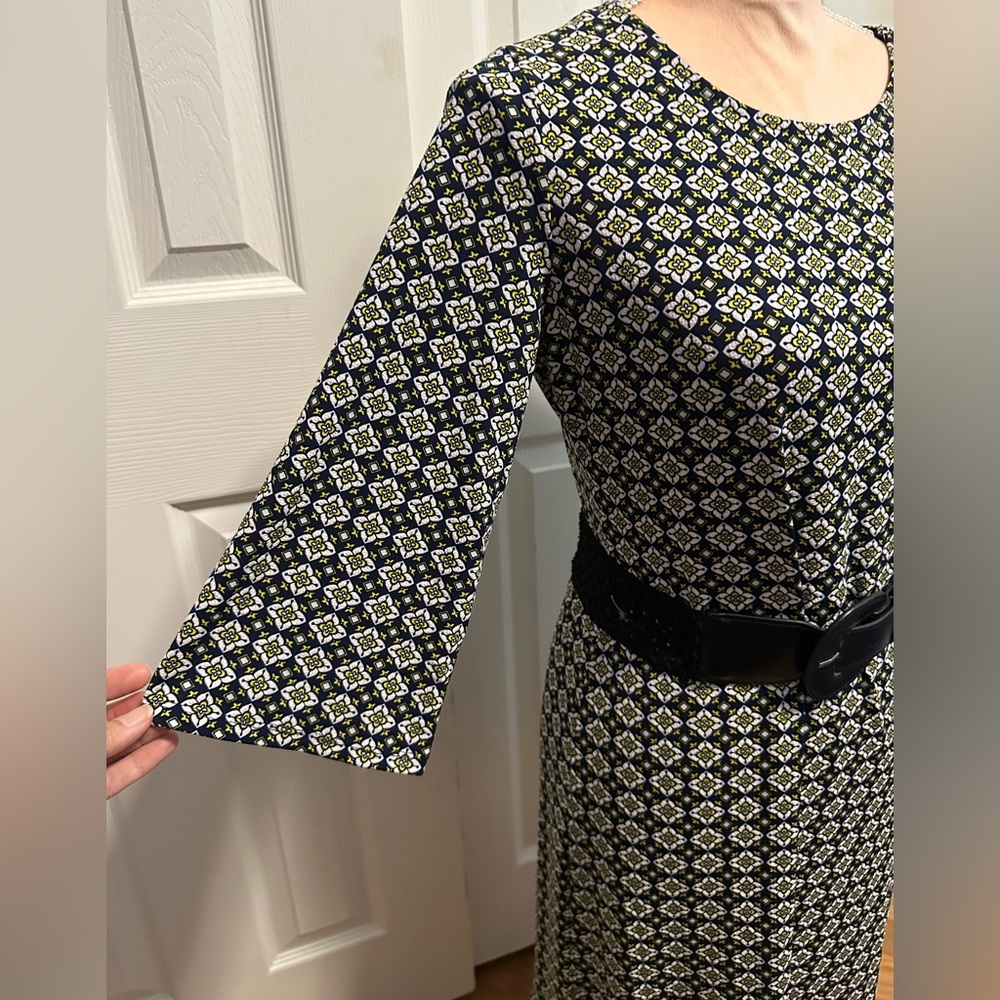 Abstract Tunic Dress - Picture 4 of 13